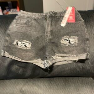 Women’s Jean shorts